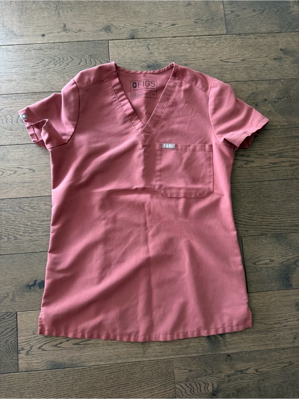 🌸FIGS Catalina Scrub Top Mauve XXS